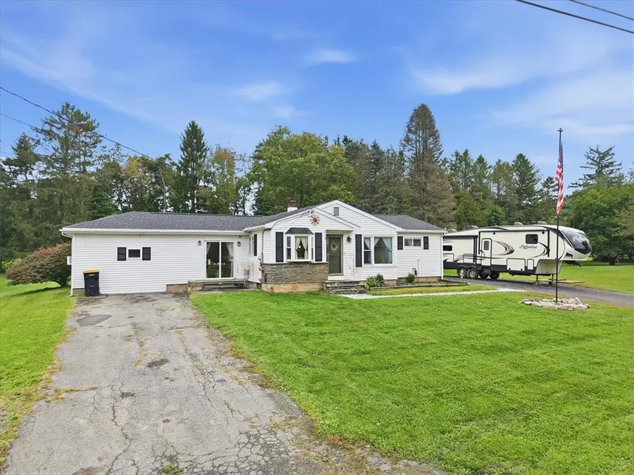 218 Effort Village Drive, Effort, PA 18330 - #2