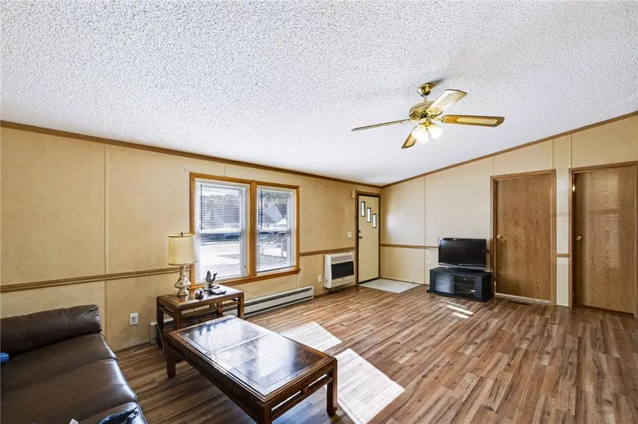 346 W Ludlow Street, Summit Hill, PA 18250 - #3