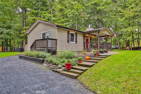 24 Turkey Ridge Road, Middle Smithfield Twp, PA 18302