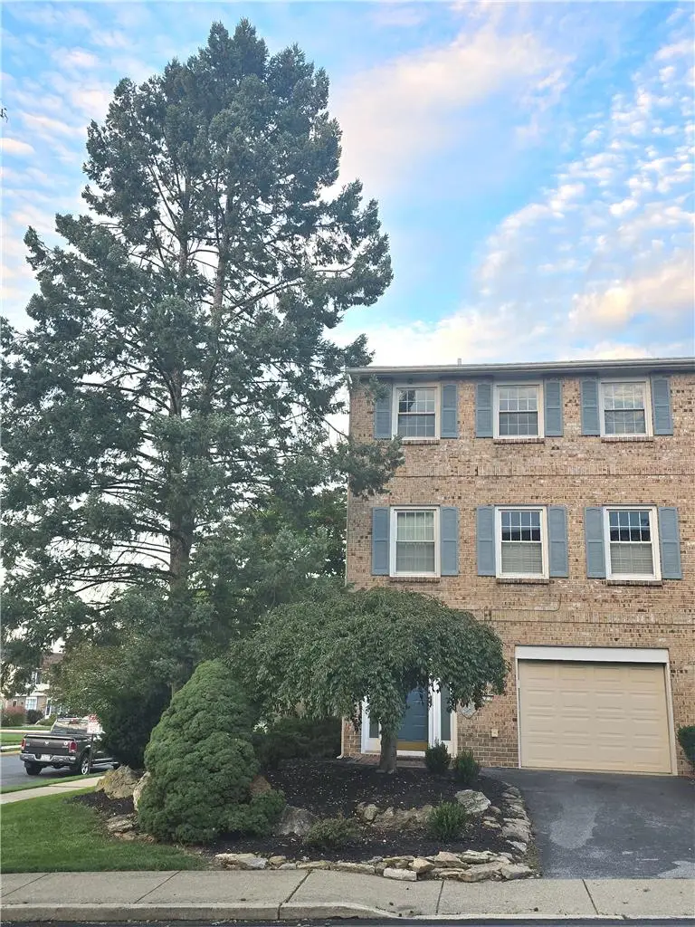 977 Barnside Court, Wescosville, PA 18103 - #2