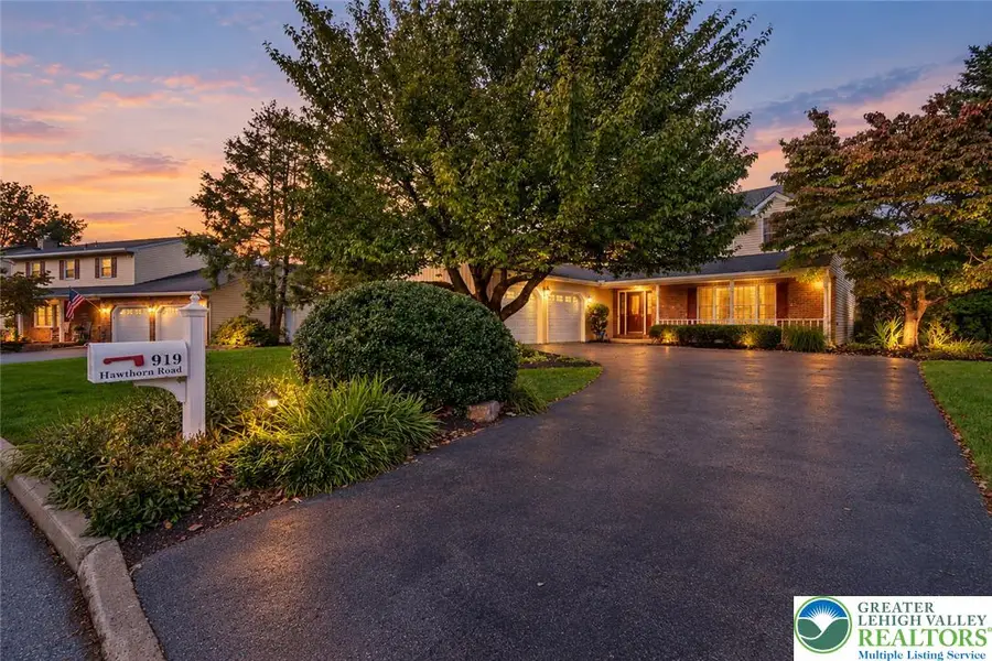 919 Hawthorn Road, Dorneyville, PA 18103 - #3
