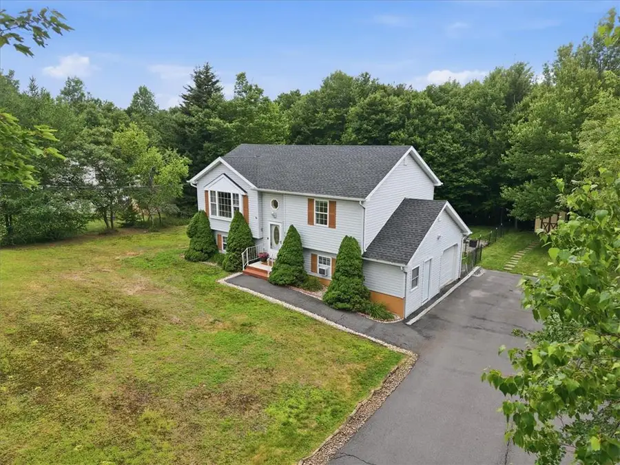 209 Center Drive, Indian Mountain Lake, PA 18610 - #2