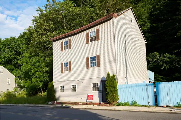 257 Peacock Street, Pottsville, PA 17901