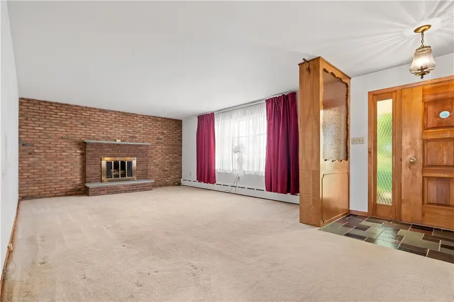 9297 Claussville Road, Fogelsville, PA 18051 - #2