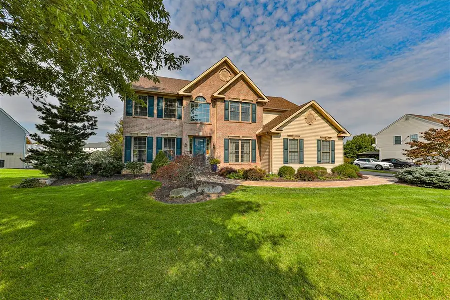 5862 Royal Fern, Upper Macungie, PA 18104 - #2