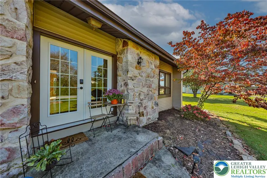 1988 Timberline Court, Fogelsville, PA 18051 - #3
