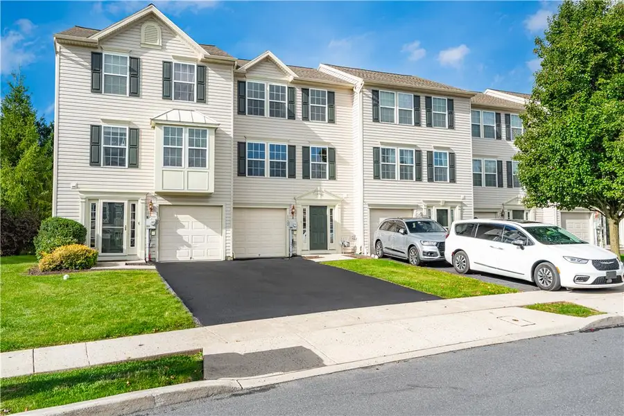 1122 Sparrow Way, Trexlertown, PA 18031 - #3
