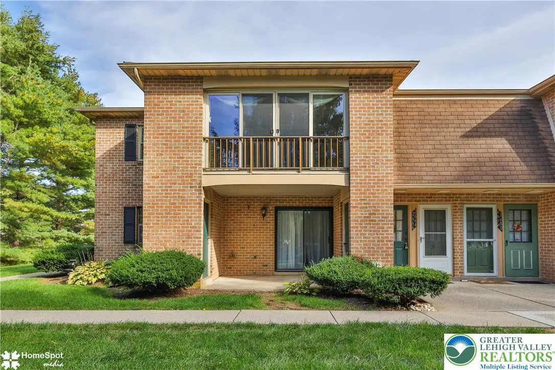 2666 Rolling Green Place, Lower Macungie, PA 18062 - #1