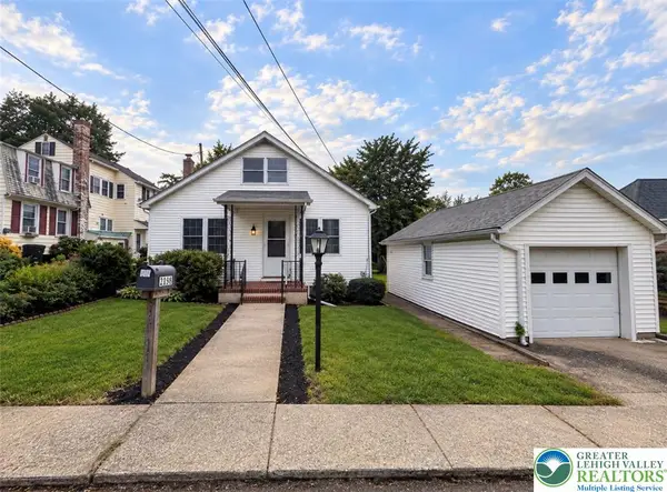 2198 Focht Avenue, Bethlehem City, PA 18015
