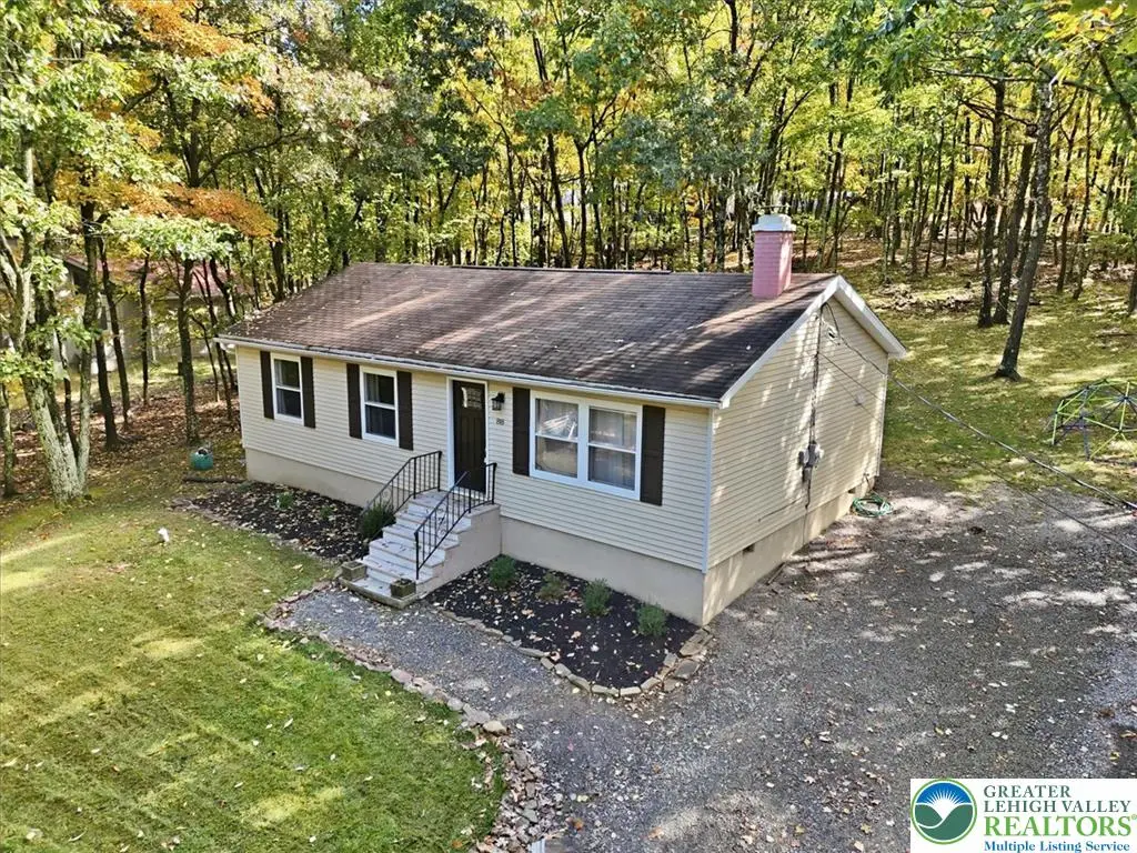 88 Shawnee Trail, Indian Mountain Lake, PA 18210 - #1