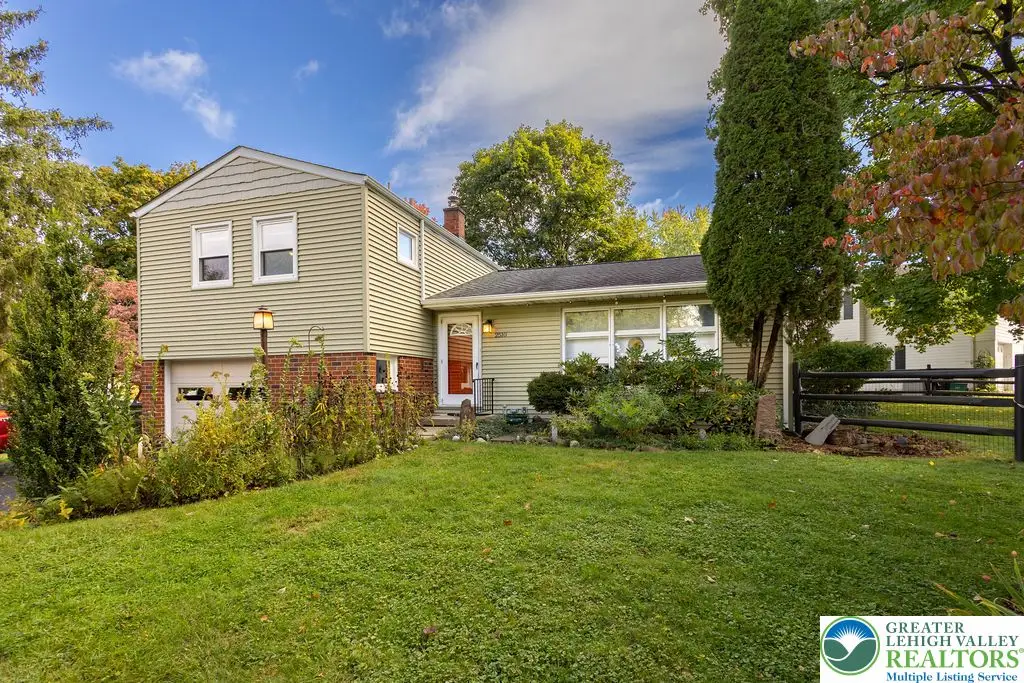 2510 Nottingham Road, Bethlehem, PA 18017 - #1
