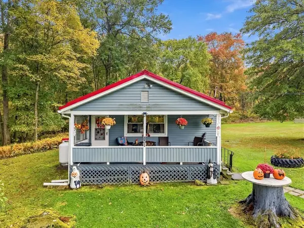 831 Pine Hollow Drive, Mahoning Twp, PA 18235