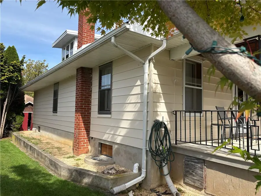735 E Lexington Street, Salisbury, PA 18103 - #3