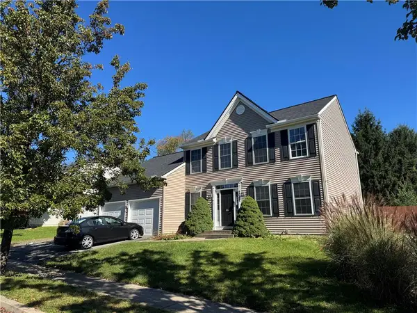 2017 Strathmore Drive, Macungie Boro, PA 18062