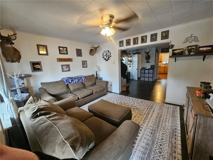 331 E Hazard Street, Summit Hill, PA 18250 - #2