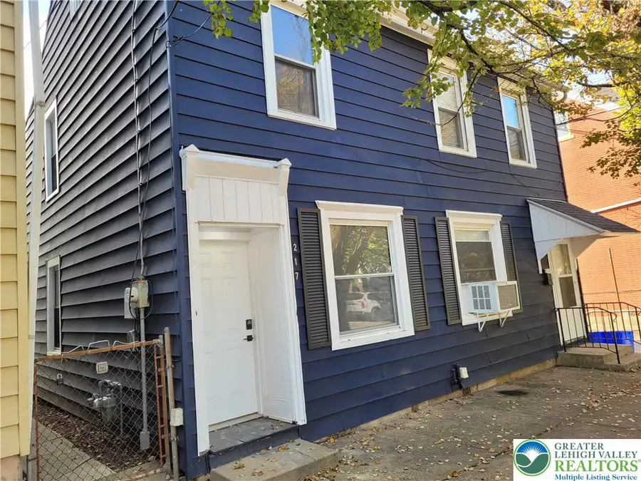 217 W Fairview Street #217 & 219, Bethlehem, PA 18018 - #3