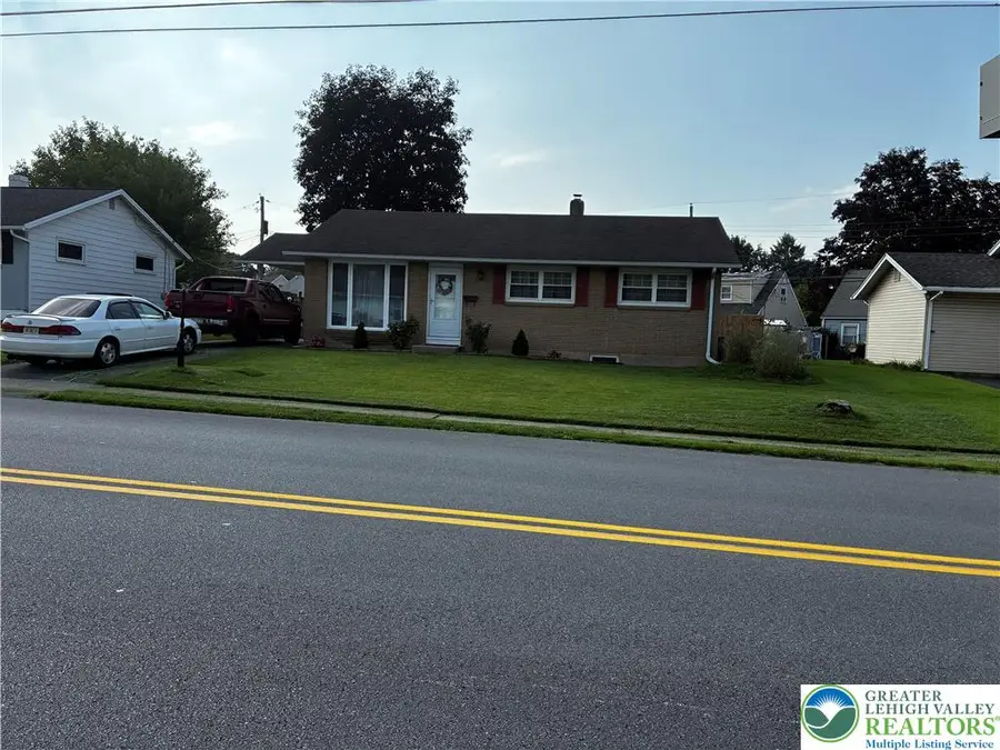 730 Flexer Avenue, Dorneyville, PA 18103 - #2
