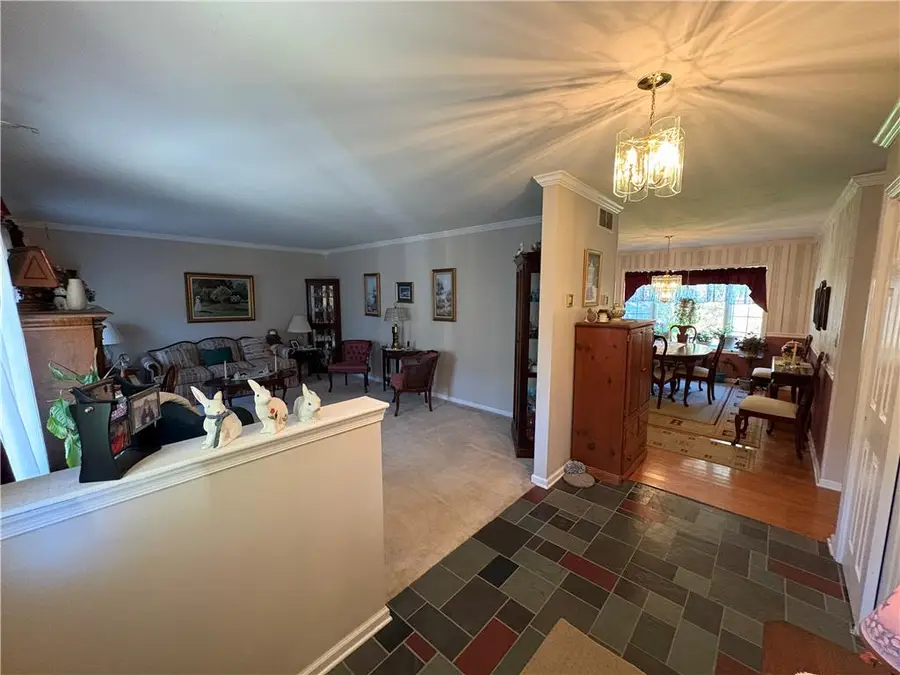 4655 Overlook Road, North Whitehall, PA 18037 - #2