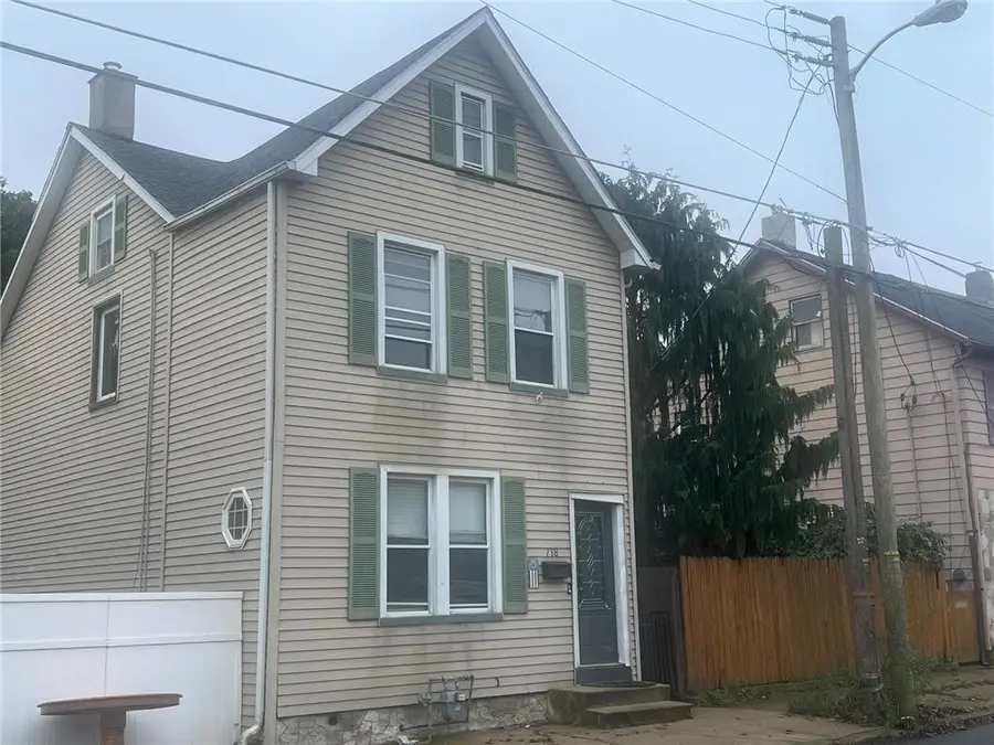 718 W Berwick Street, Easton, PA 18042 - #2