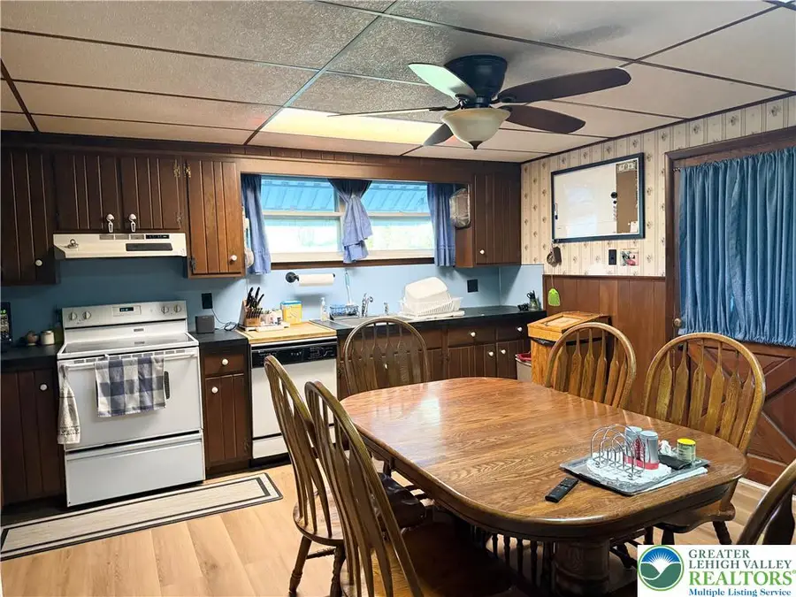500 N 3rd Street, Lehighton, PA 18235 - #3