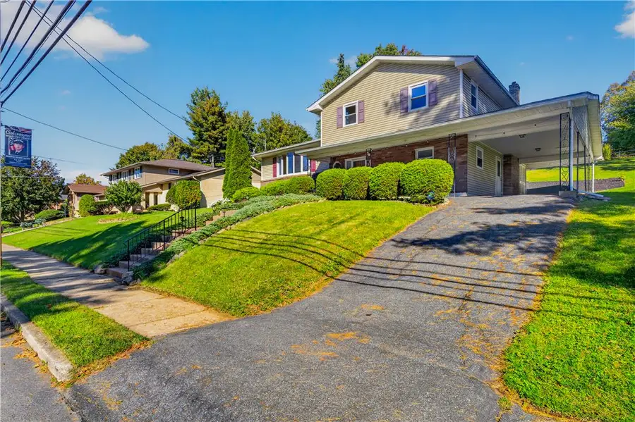 525 Saint John Street, Catasauqua, PA 18032 - #3