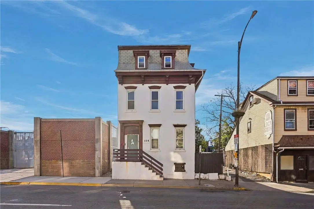 114 8th Street, Allentown, PA 18101 - #1