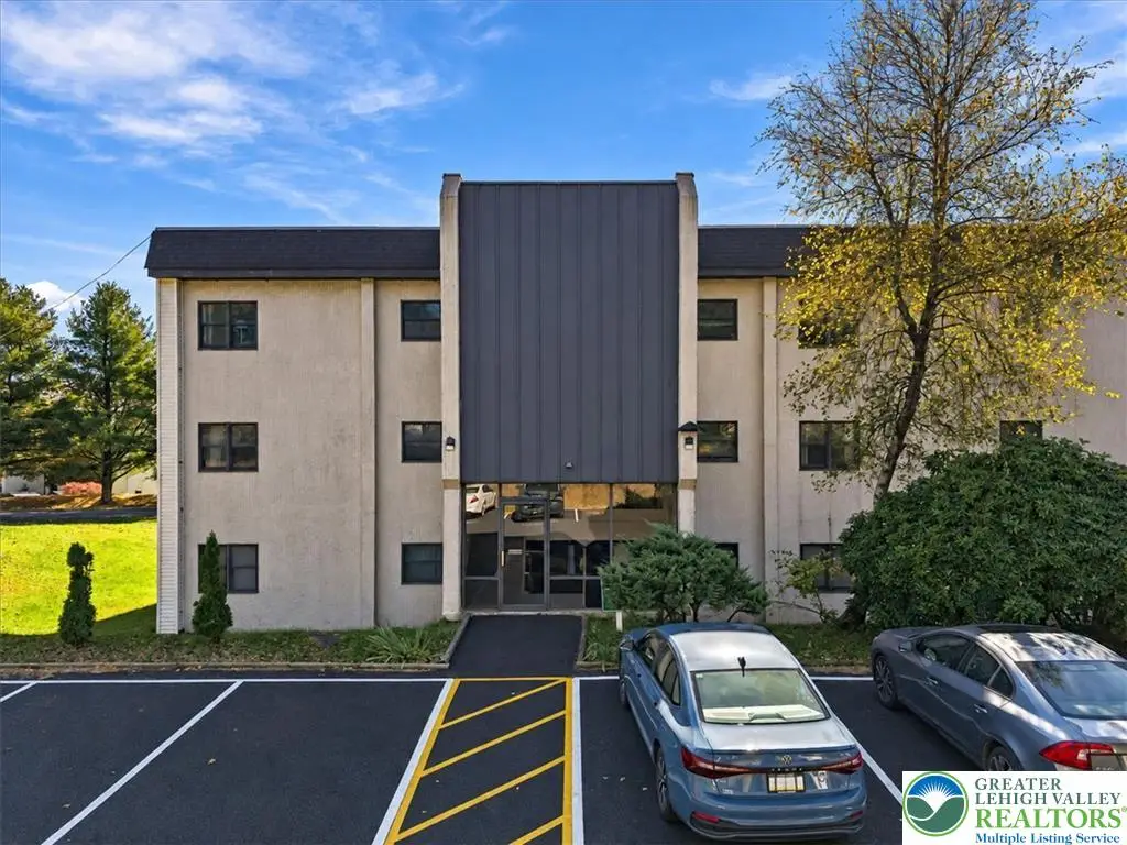 130 Foxfire Drive #301, Mount Pocono, PA 18344 - #1