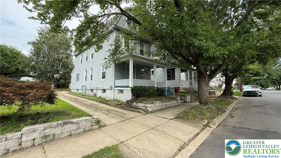 80 E Bennett Street, Kingston, PA 18704 - #2