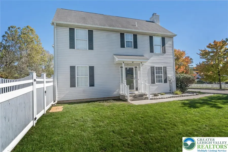 937 Ramblewood Lane, Freemansburg, PA 18017 - #2