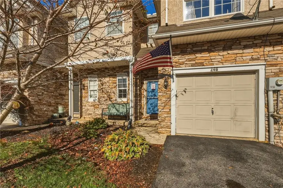 246 Maple Court, Alburtis, PA 18011 - #2