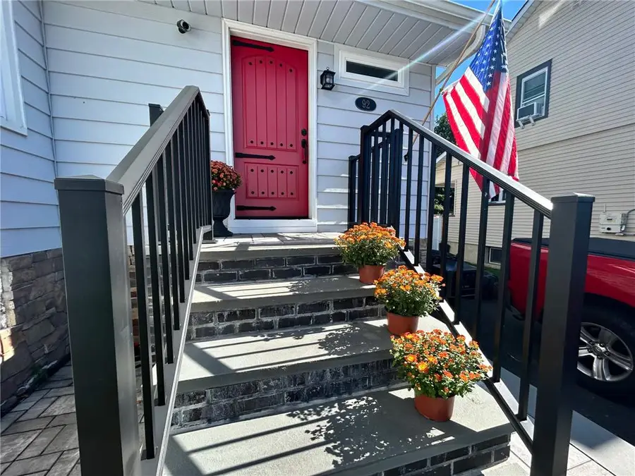 92 Bradford Avenue, Singac, NJ 07424 - #2