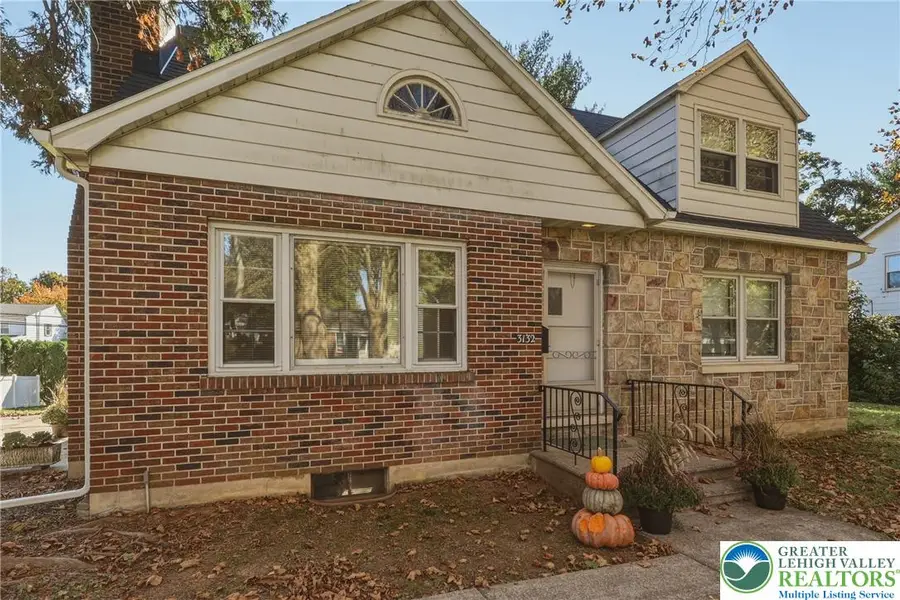 3132 Cambridge Circle, South Whitehall, PA 18104 - #3