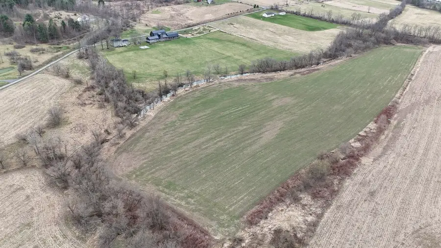 211 Hanks Rd, Troy, PA 16947 - Image #2