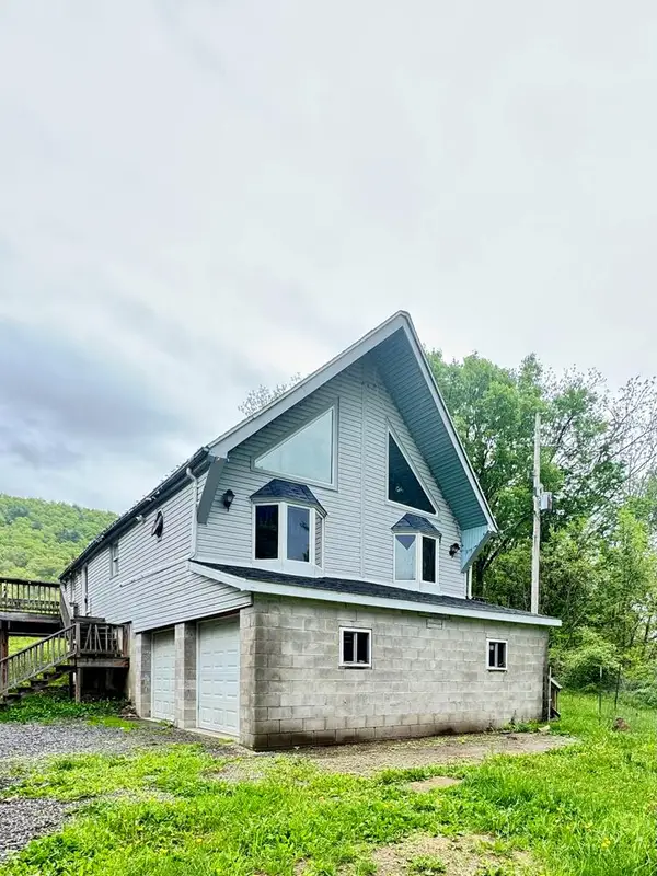 8380 Sheshequin Rd, Athens, PA 18810