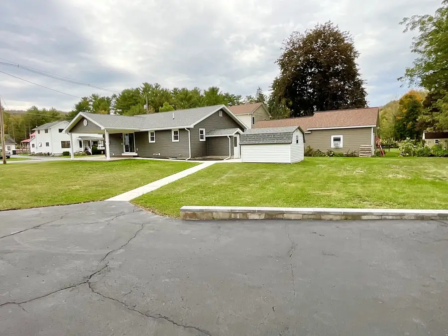 108 Mcintyre Street, Blossburg, PA 16912 - Image #3