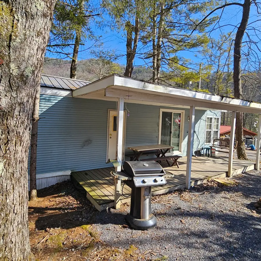 1 Fawn Dr, Waterville, PA 17776 - Image #3