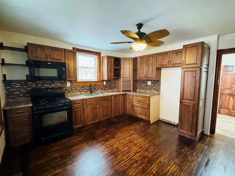 13 Orchard St, Towanda, PA 18848 - Image #2