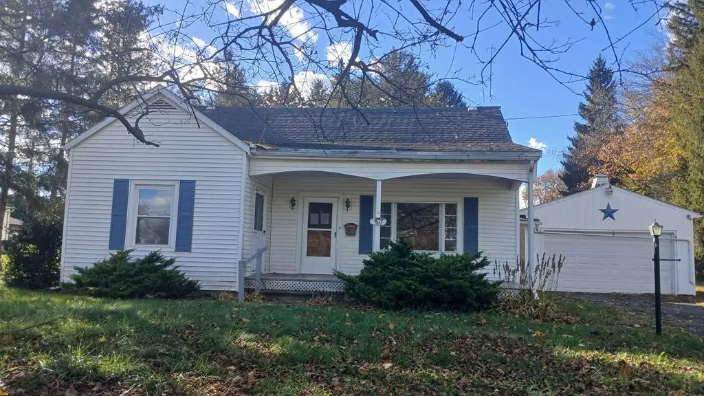 1817 Pennsylvania Avenue, Sayre, PA 18840 - Image #1