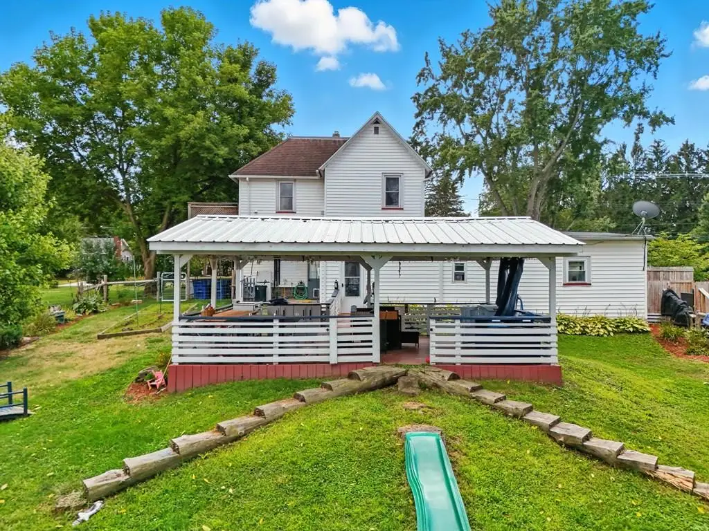 101 Pitney St, Sayre, PA 18840 - Image #1