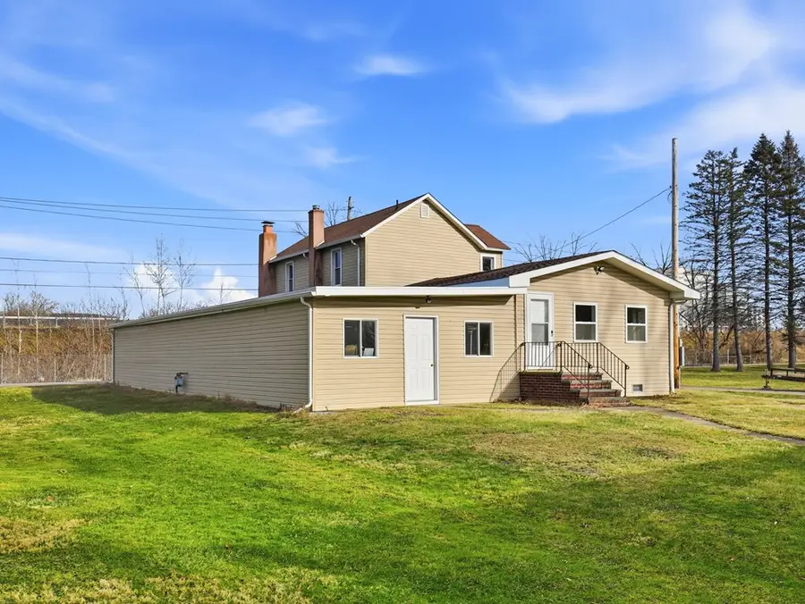 20 Court St, Sayre, PA 18840 - #3