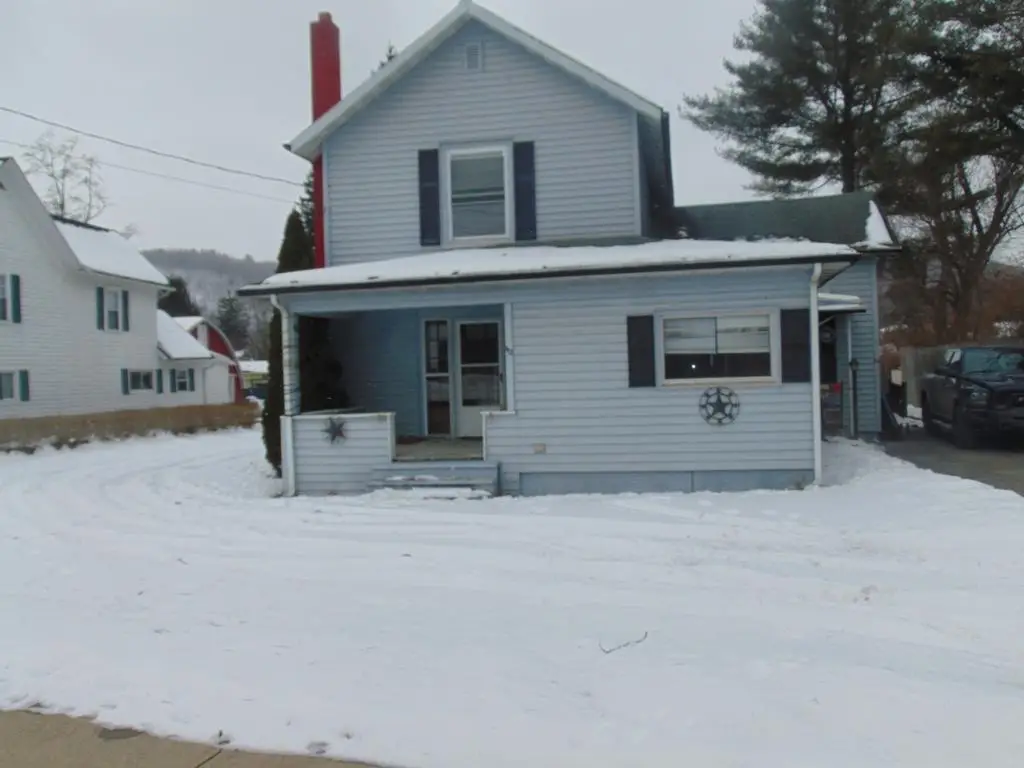 112 River St, Athens, PA 18810 - #1