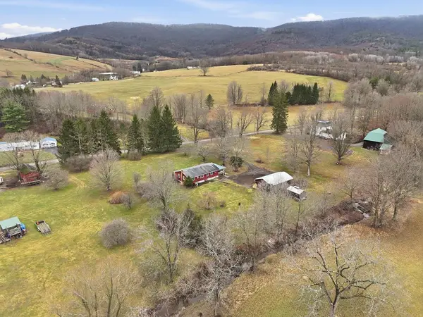 184 Farmers Valley Rd, Troy, PA 16947