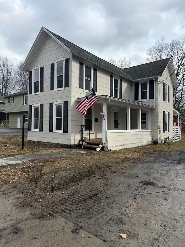 38 Pine Street, Waverly, NY 14892