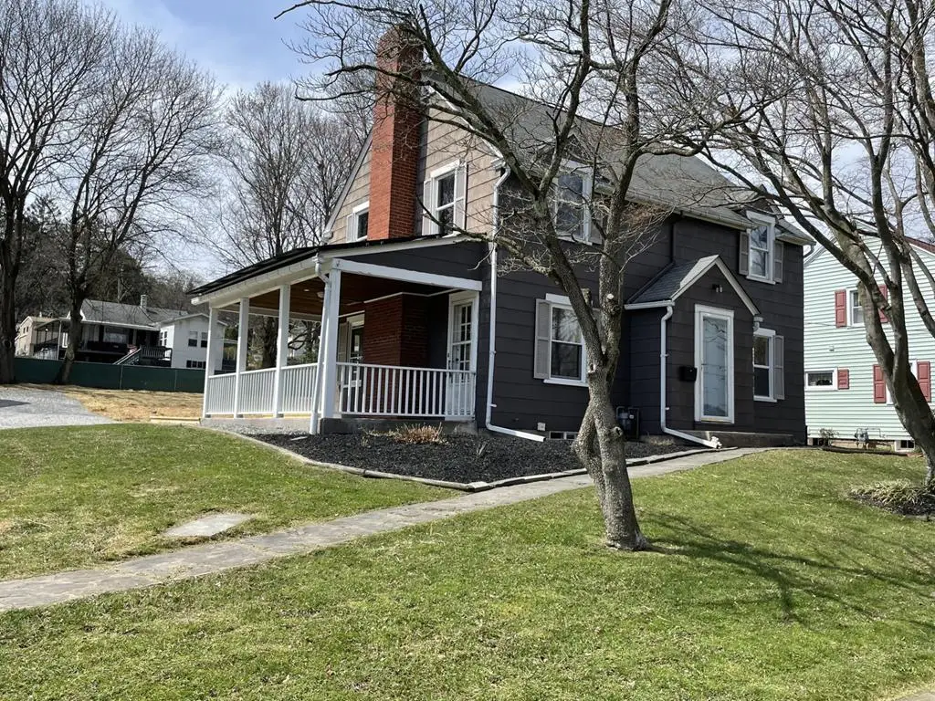 9 Watts St, Towanda, PA 18848 - #1