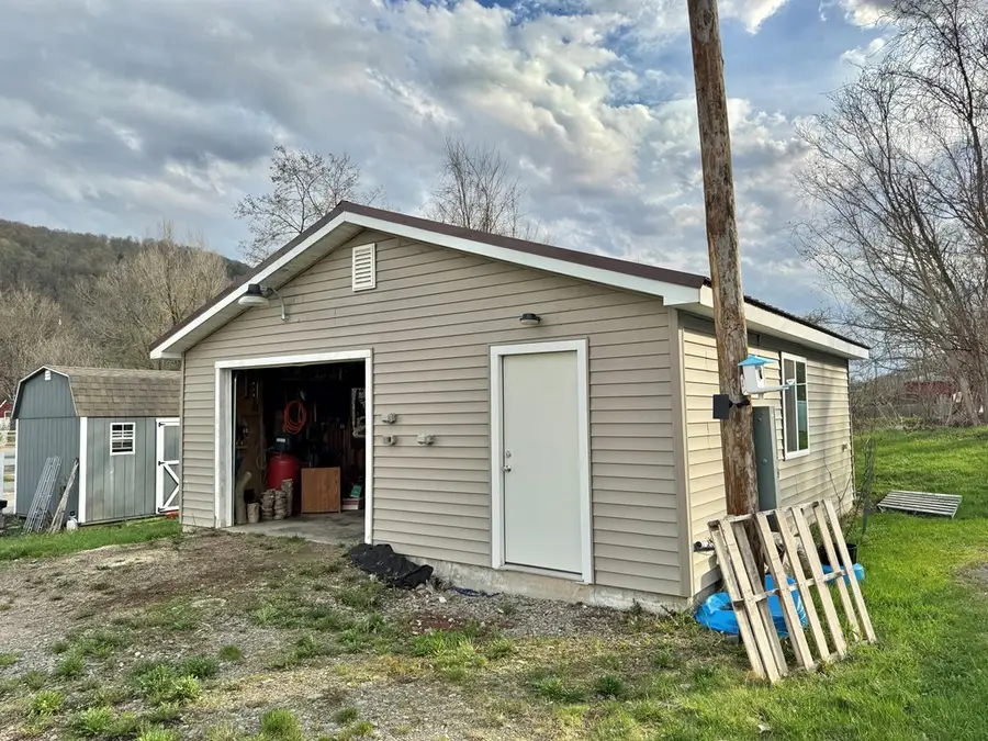 19 North Rd, Millerton, PA 18414 - #3