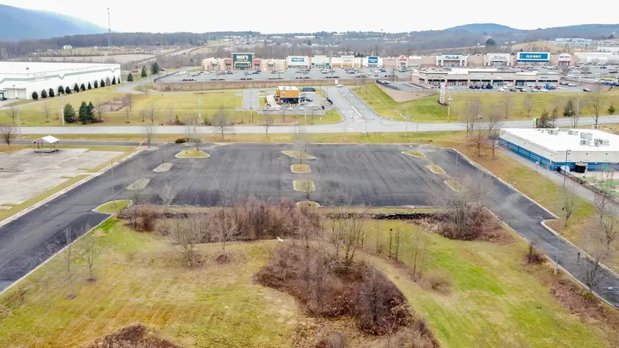 1203 Lycoming Mall Circle, Muncy, PA 17756 - #2