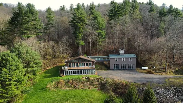 303 North Hollow Rd, Coudersport, PA 16915