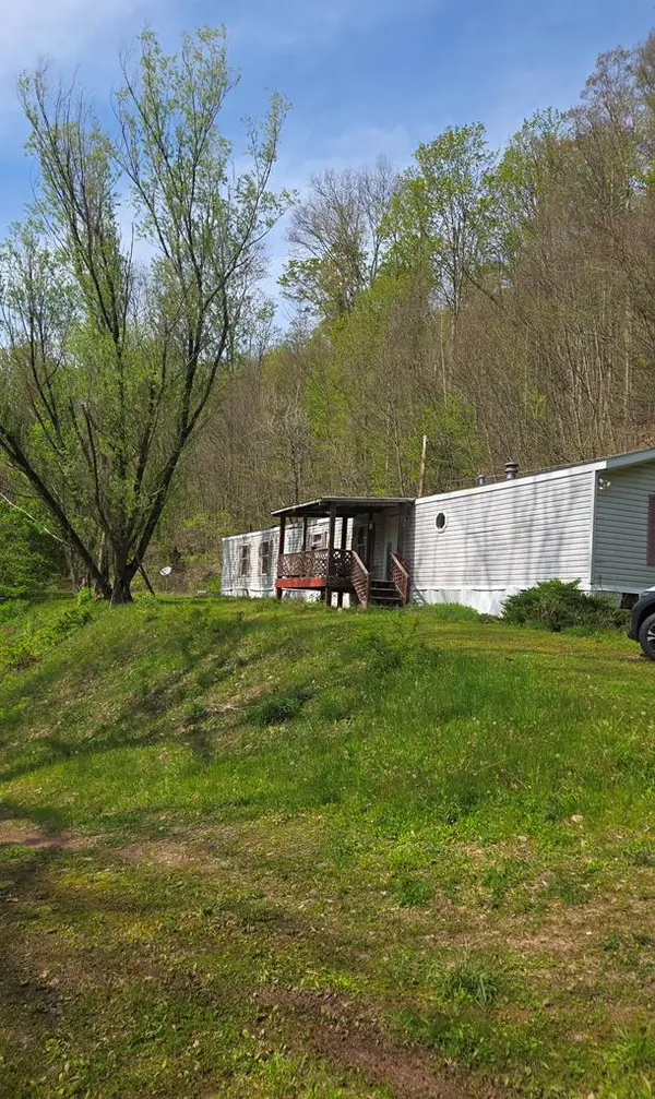 591 Costello Rd, Austin, PA 16720
