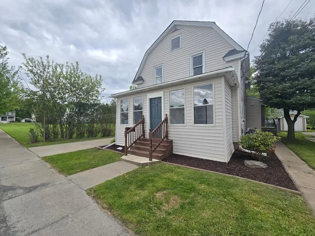 105 Alden, Sayre, PA 18840 - #1