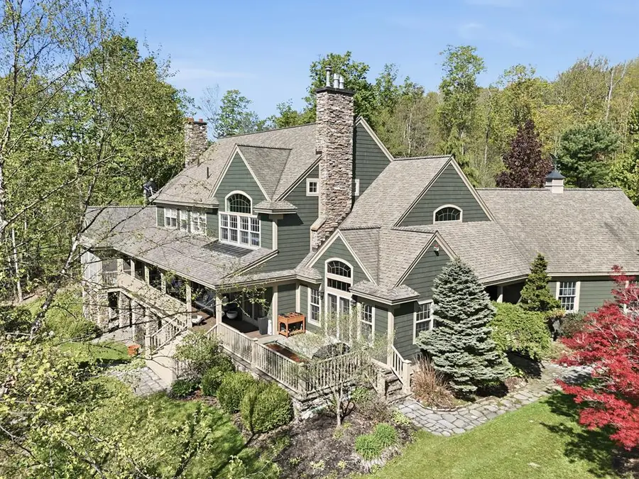 530 Lakeside Dr, Sayre, PA 18840 - #2
